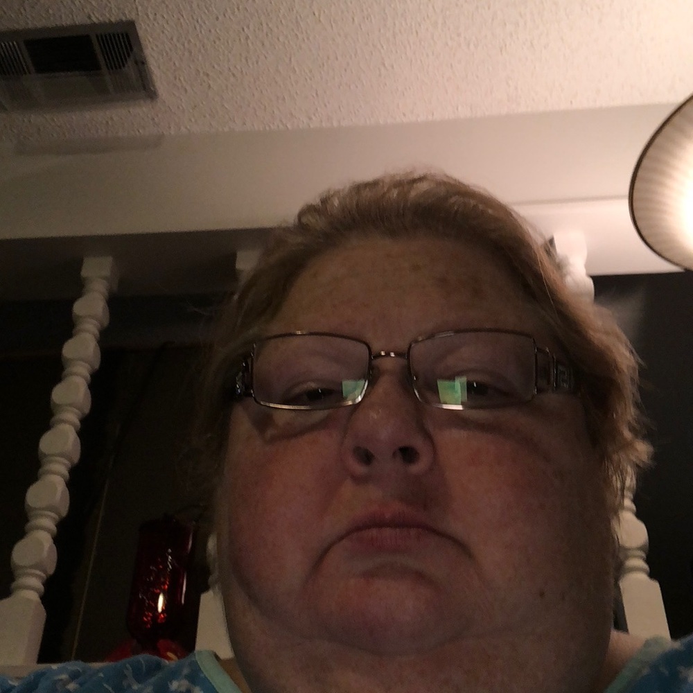 Meet your Posher, Deborah